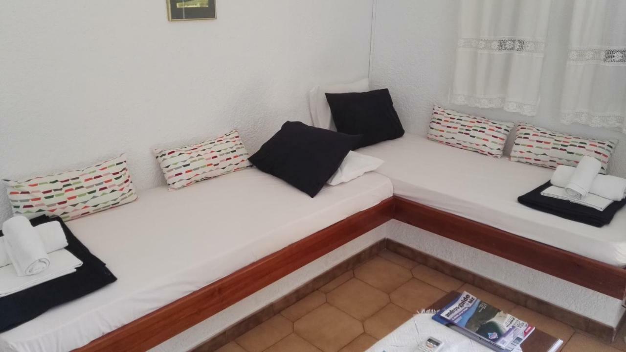 דירות גאווריון House Near Sea מראה חיצוני תמונה